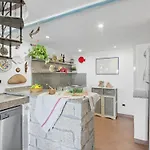 Petunia By Interhome بيت للعطل