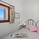Petunia By Interhome