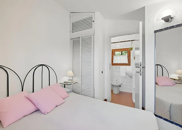 Nyaraló Petunia By Interhome La Maddalena